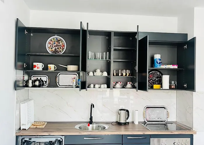 Villa Holiday * بيهاتش